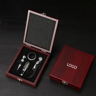 4 Piece Wine Accessories Set